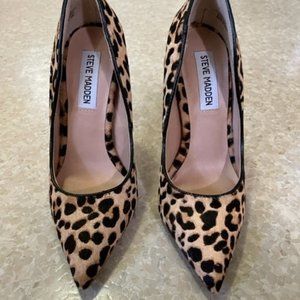 Steve Madden 'Daisie' Womens Pumps - Stiletto Heel - Leopard - Size 5